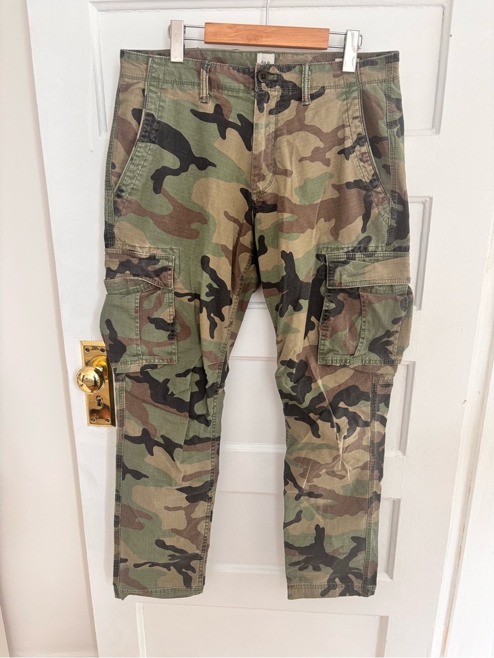 Gap Camo Cargo Pants 32x30